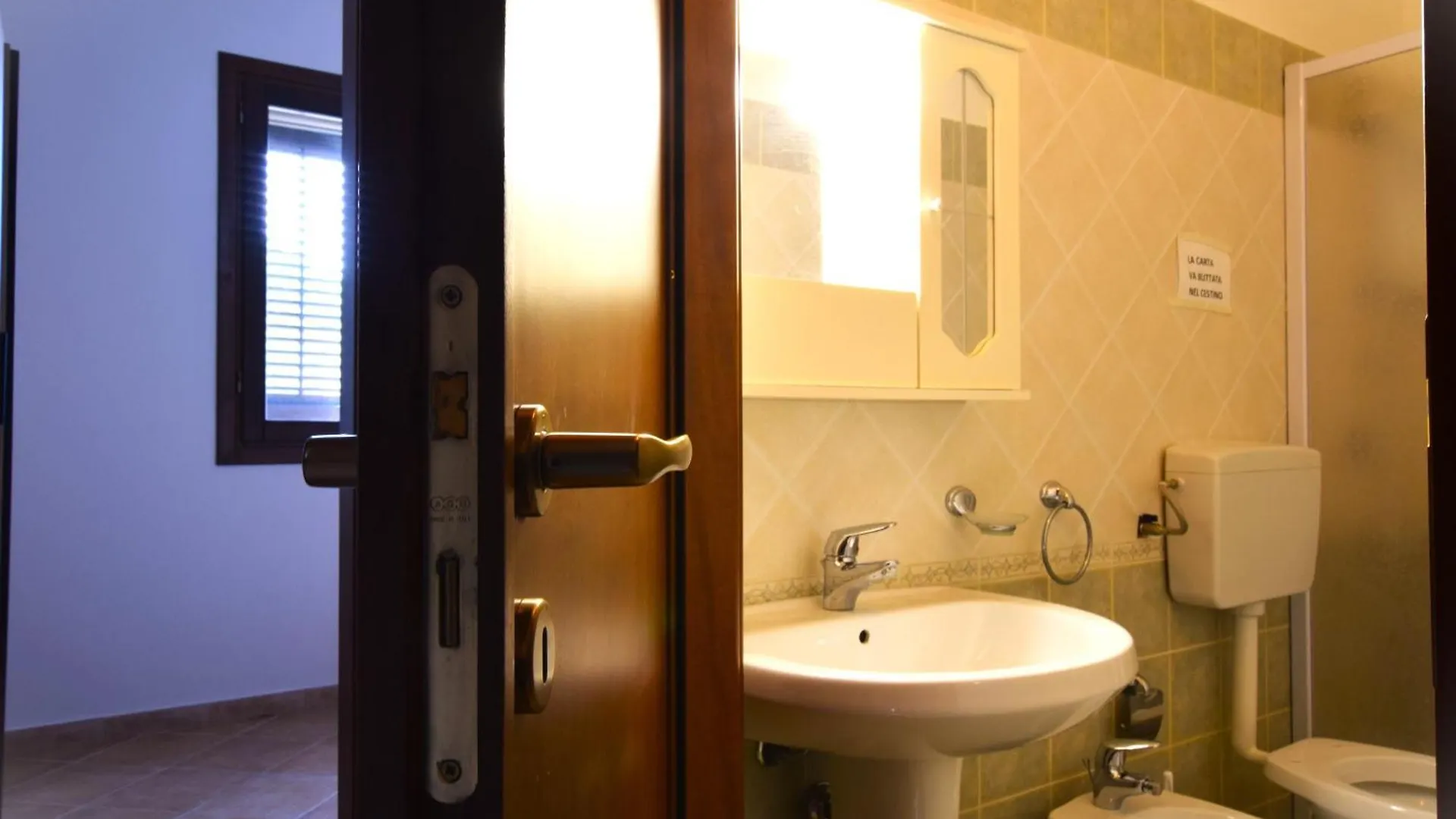 Villa indipendente Altavilla Milicia 0*,
