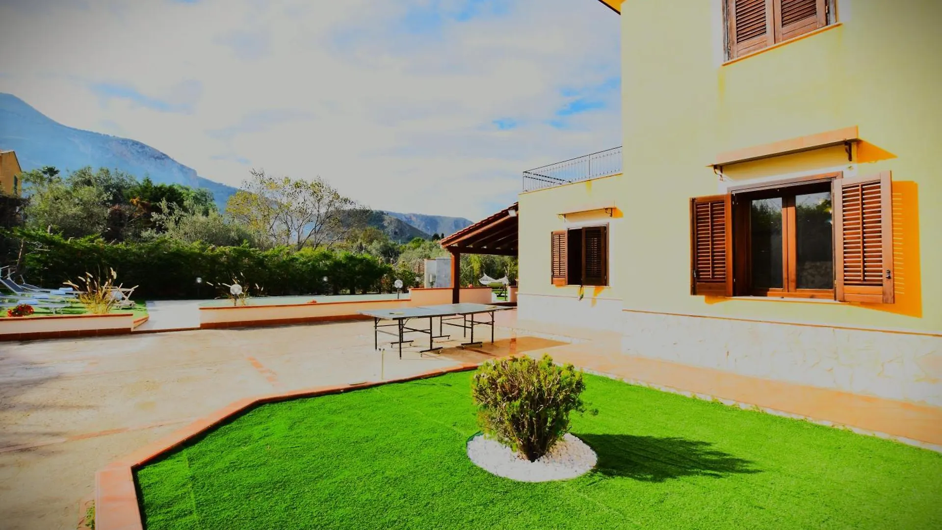 Villa indipendente Altavilla Milicia